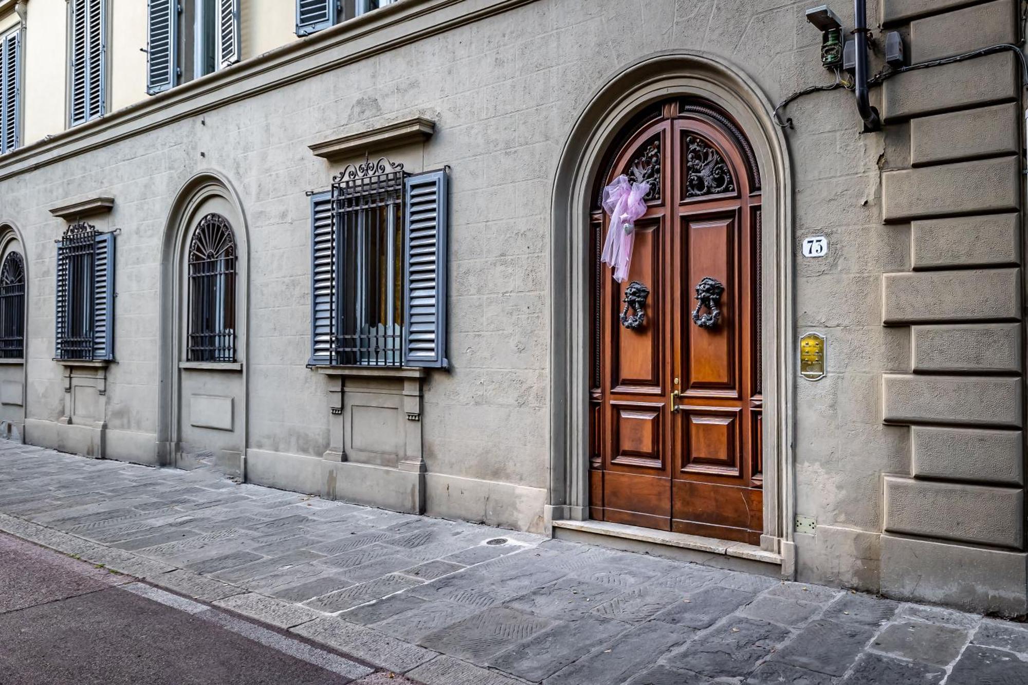 Yid Gramsci Apartment Florence Exterior photo